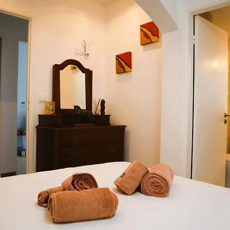 Casa Tio Albino I, By Op *